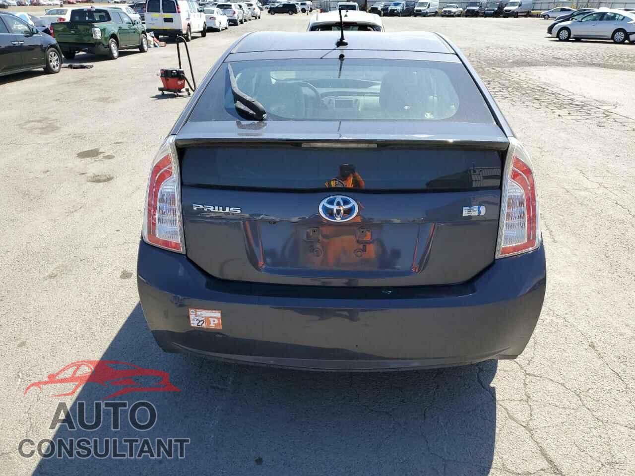 TOYOTA PRIUS 2014 - JTDKN3DU9E1772748
