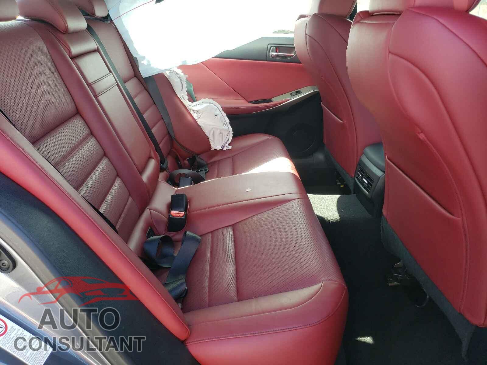 LEXUS IS 2016 - JTHCE1D28G5010335