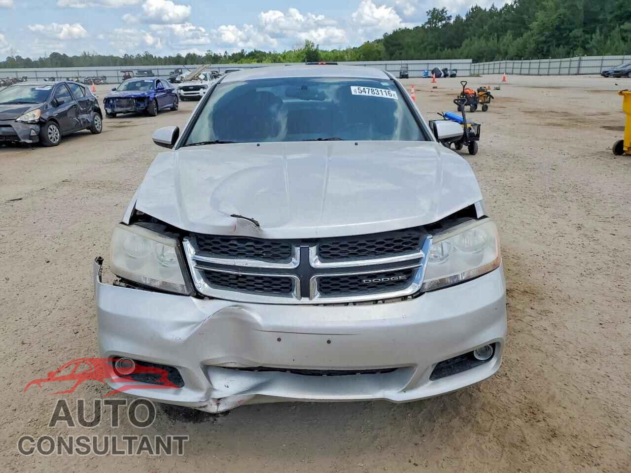 DODGE AVENGER 2011 - 1B3BD1FG6BN552195