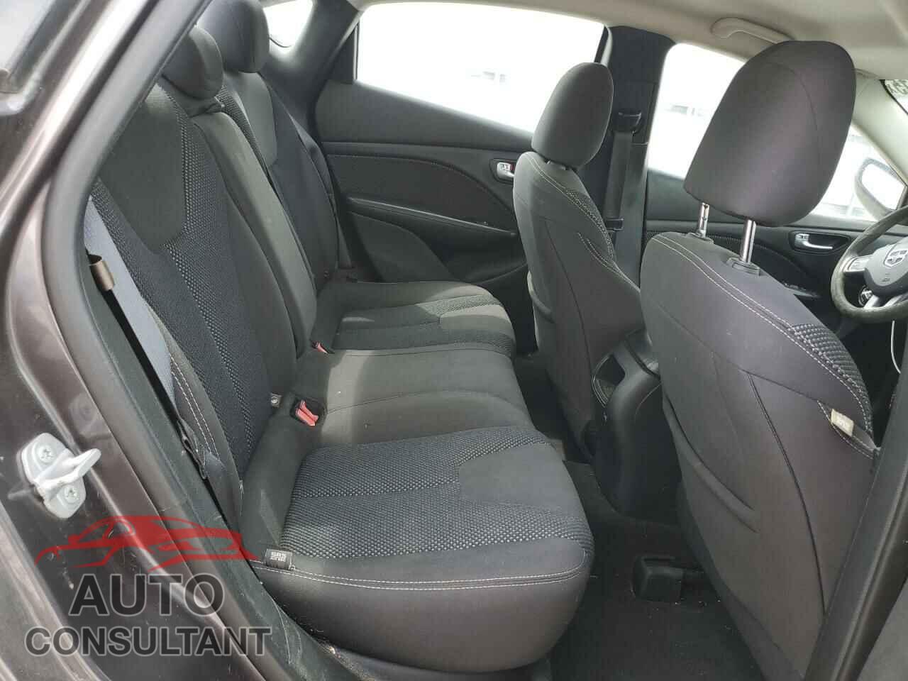 DODGE DART 2015 - 1C3CDFBB3FD310457