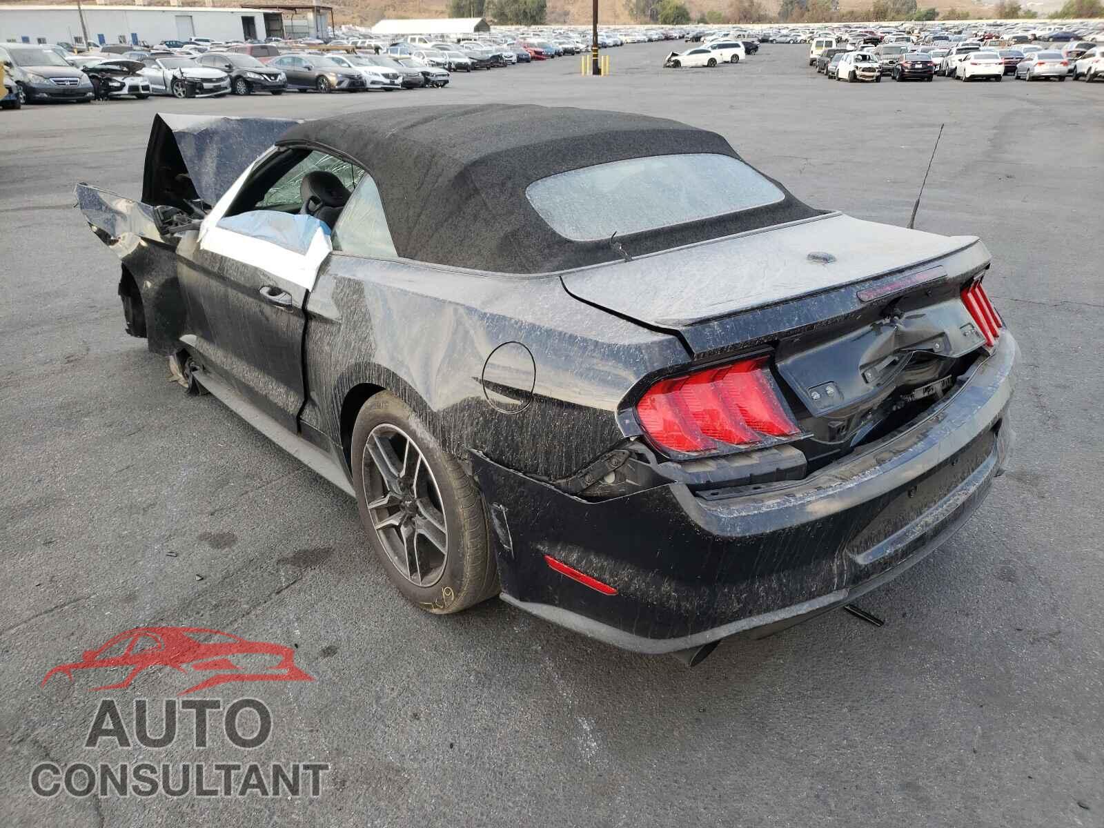 FORD MUSTANG 2018 - 1FATP8UH3J5155143