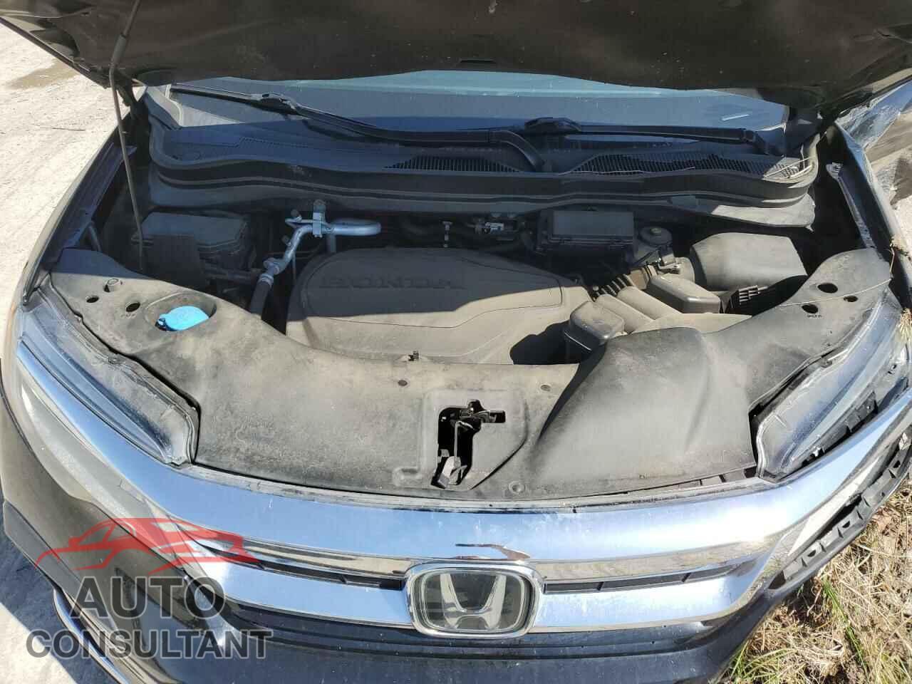 HONDA PILOT 2021 - 5FNYF6H93MB051216