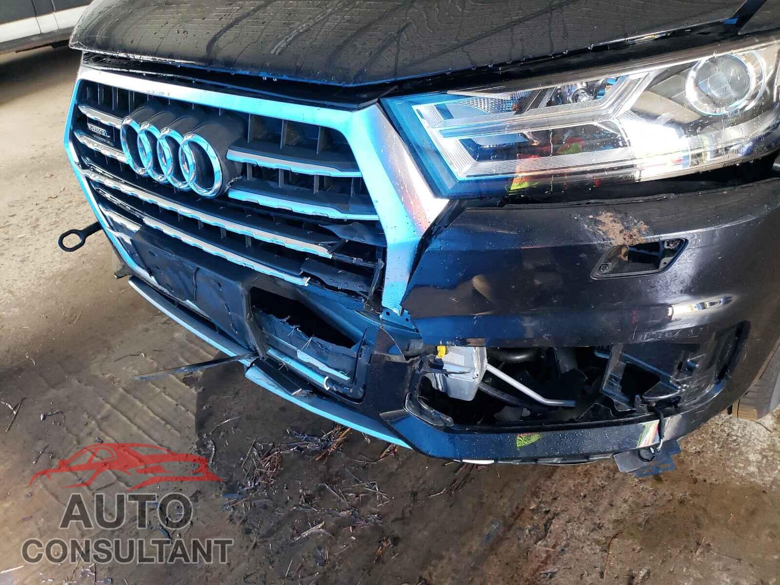 AUDI Q7 2017 - WA1LAAF77HD038912