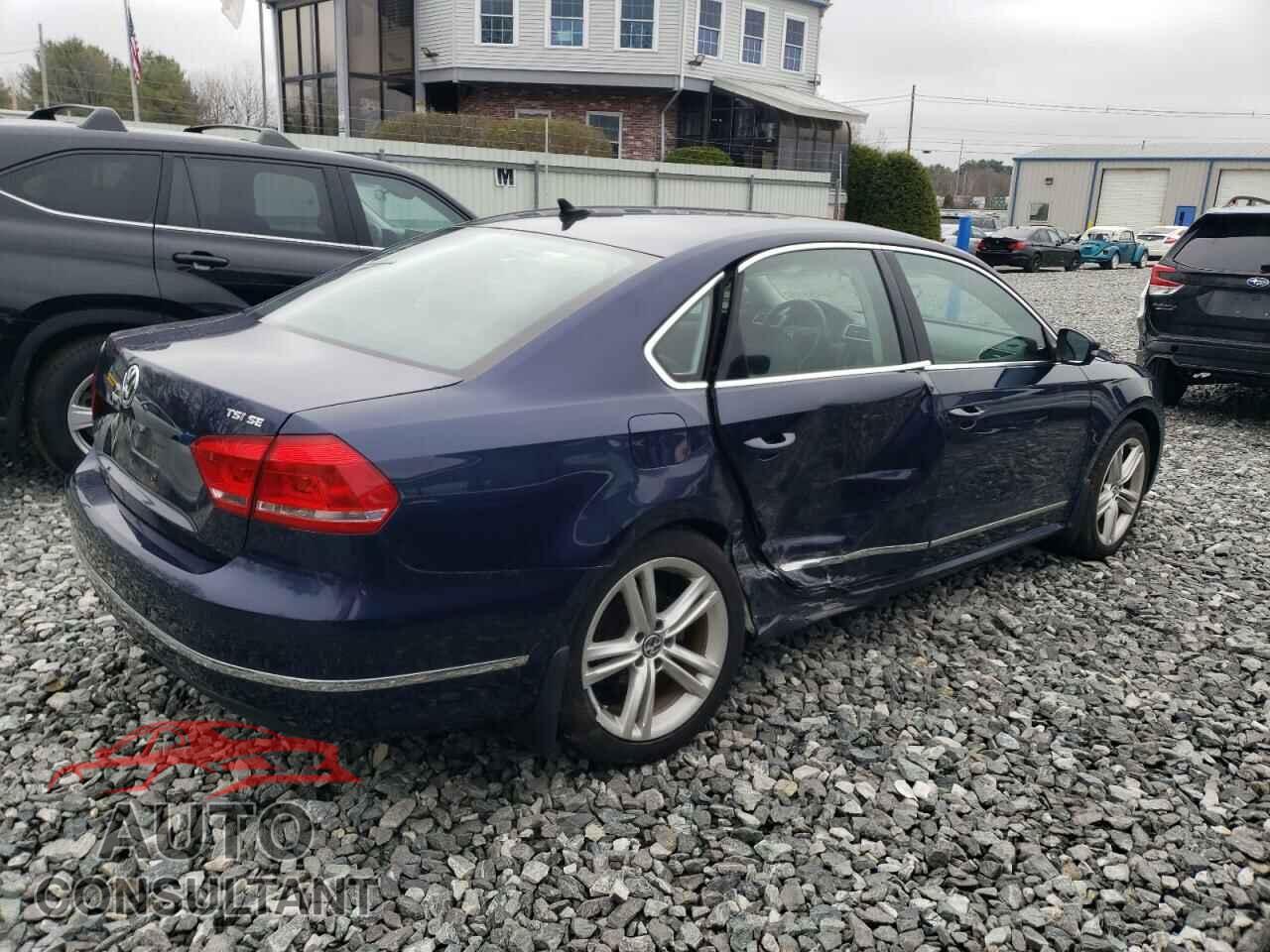 VOLKSWAGEN PASSAT 2015 - 1VWBT7A36FC072746