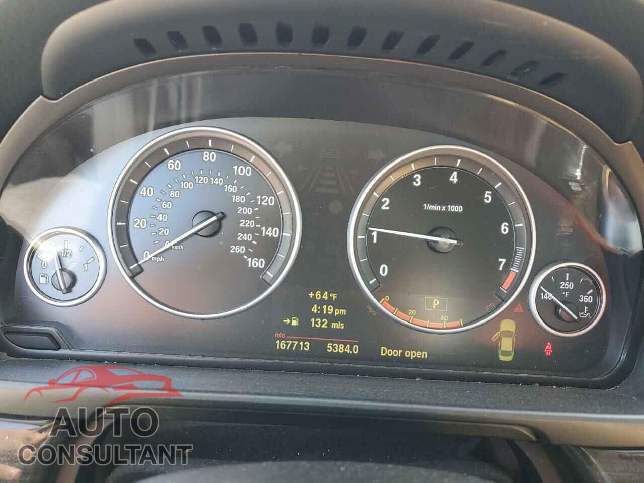 BMW 5 SERIES 2011 - WBAFR7C58BC800513