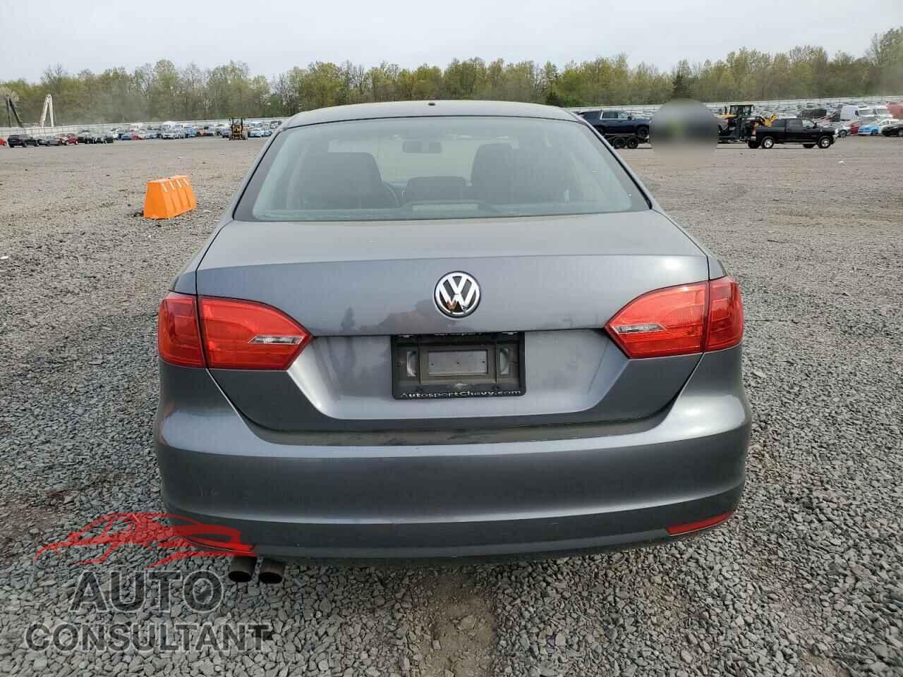 VOLKSWAGEN JETTA 2014 - 3VW1K7AJ5EM443650