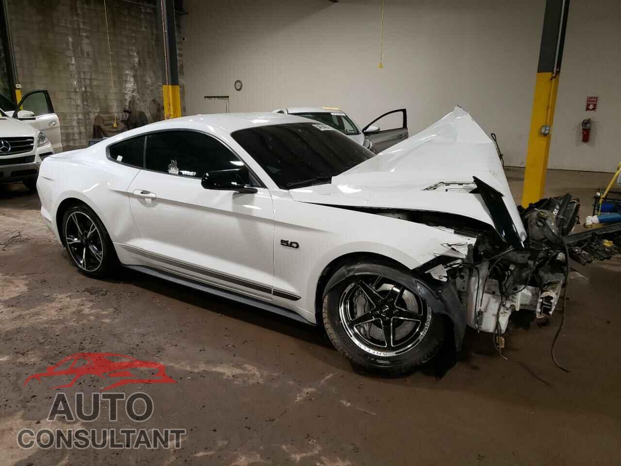 FORD MUSTANG 2017 - 1FA6P8CF1H5238304