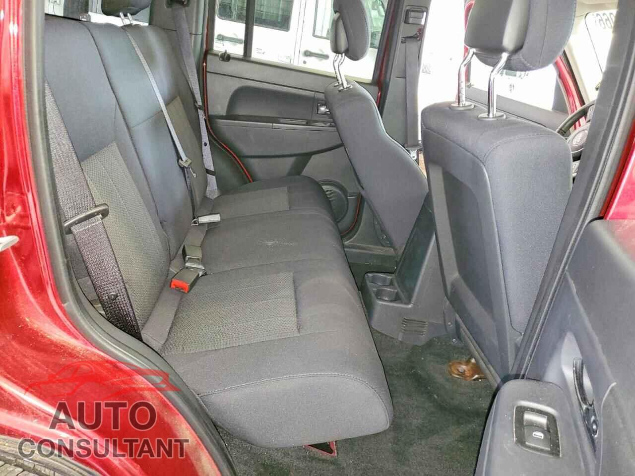 JEEP LIBERTY 2011 - 1J4PN2GK0BW508711