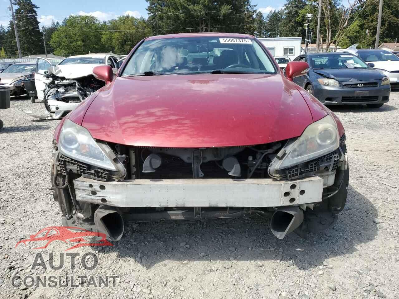 LEXUS IS 2011 - JTHCF5C26B5047513
