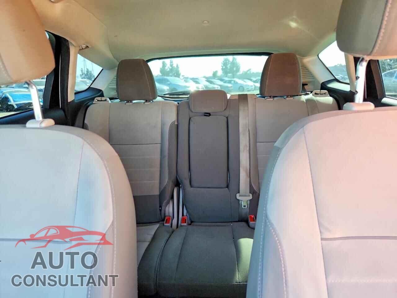 FORD CMAX 2013 - 1FADP5AUXDL515948