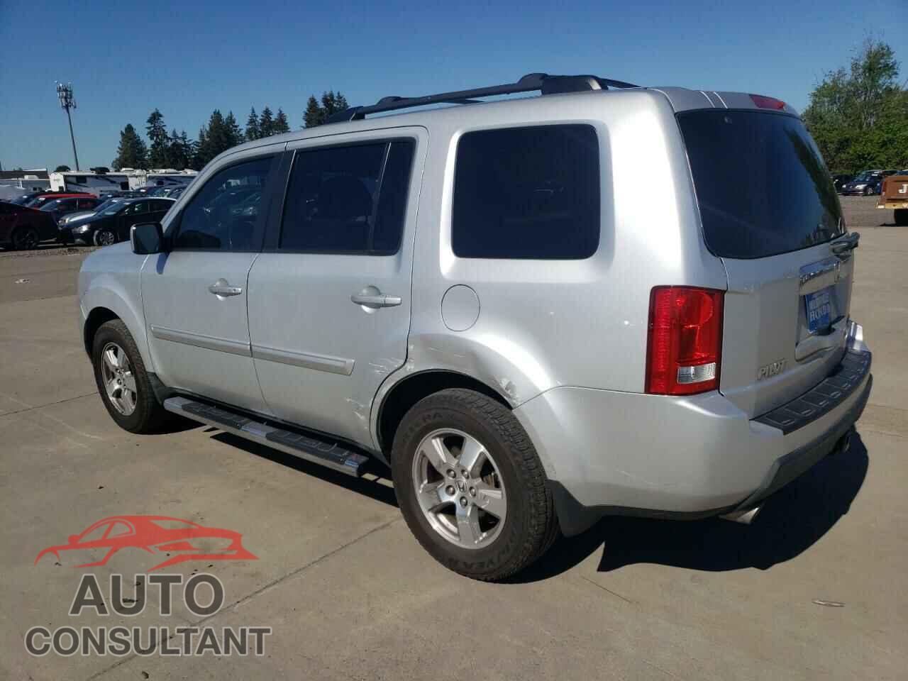HONDA PILOT 2009 - 5FNYF48549B009985