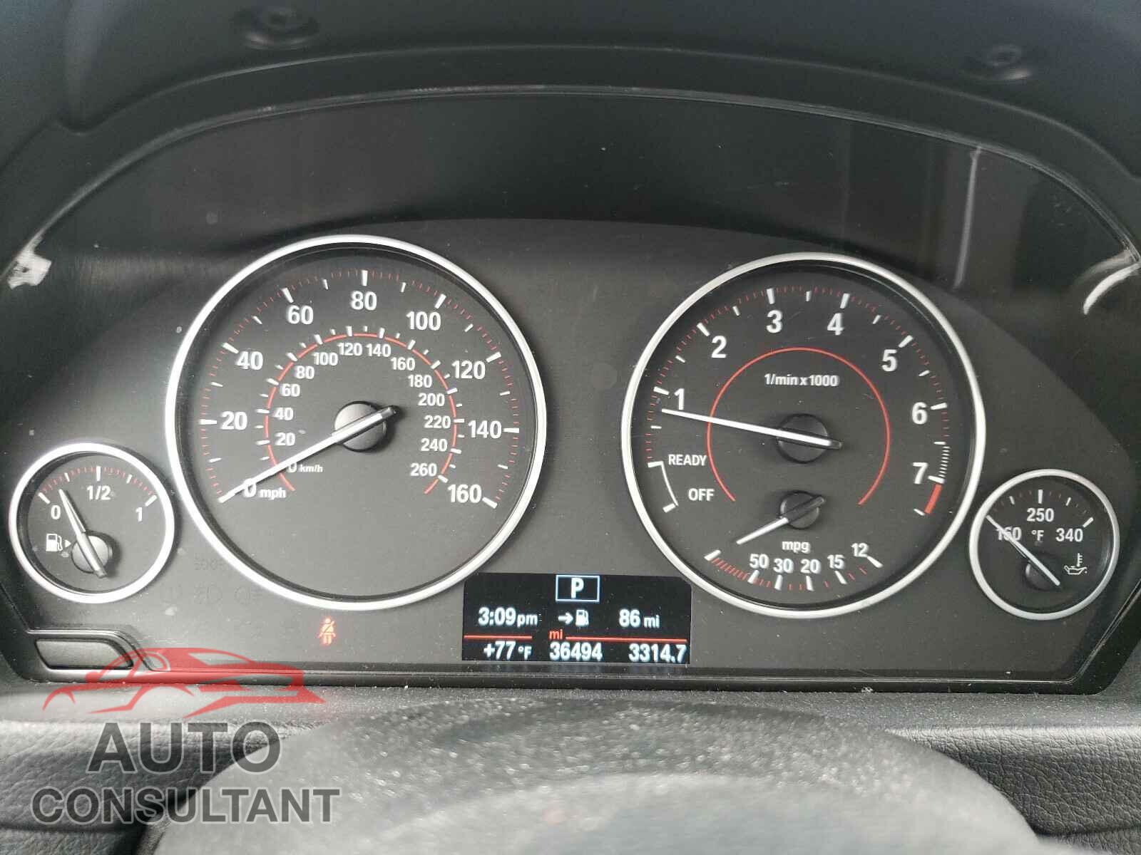 BMW 3 SERIES 2016 - WBA8E9G54GNU28318