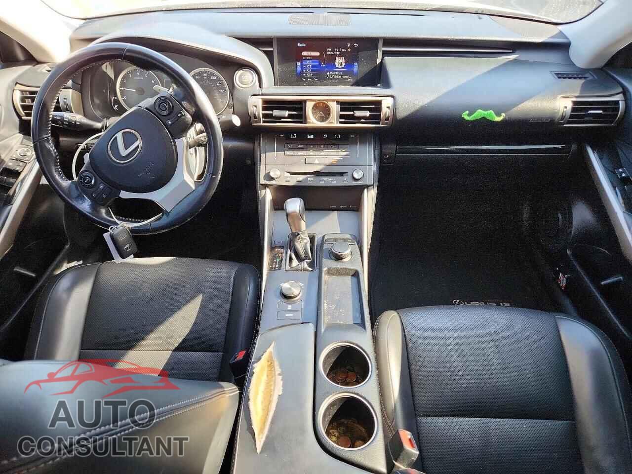 LEXUS IS 2015 - JTHBF1D24F5081412
