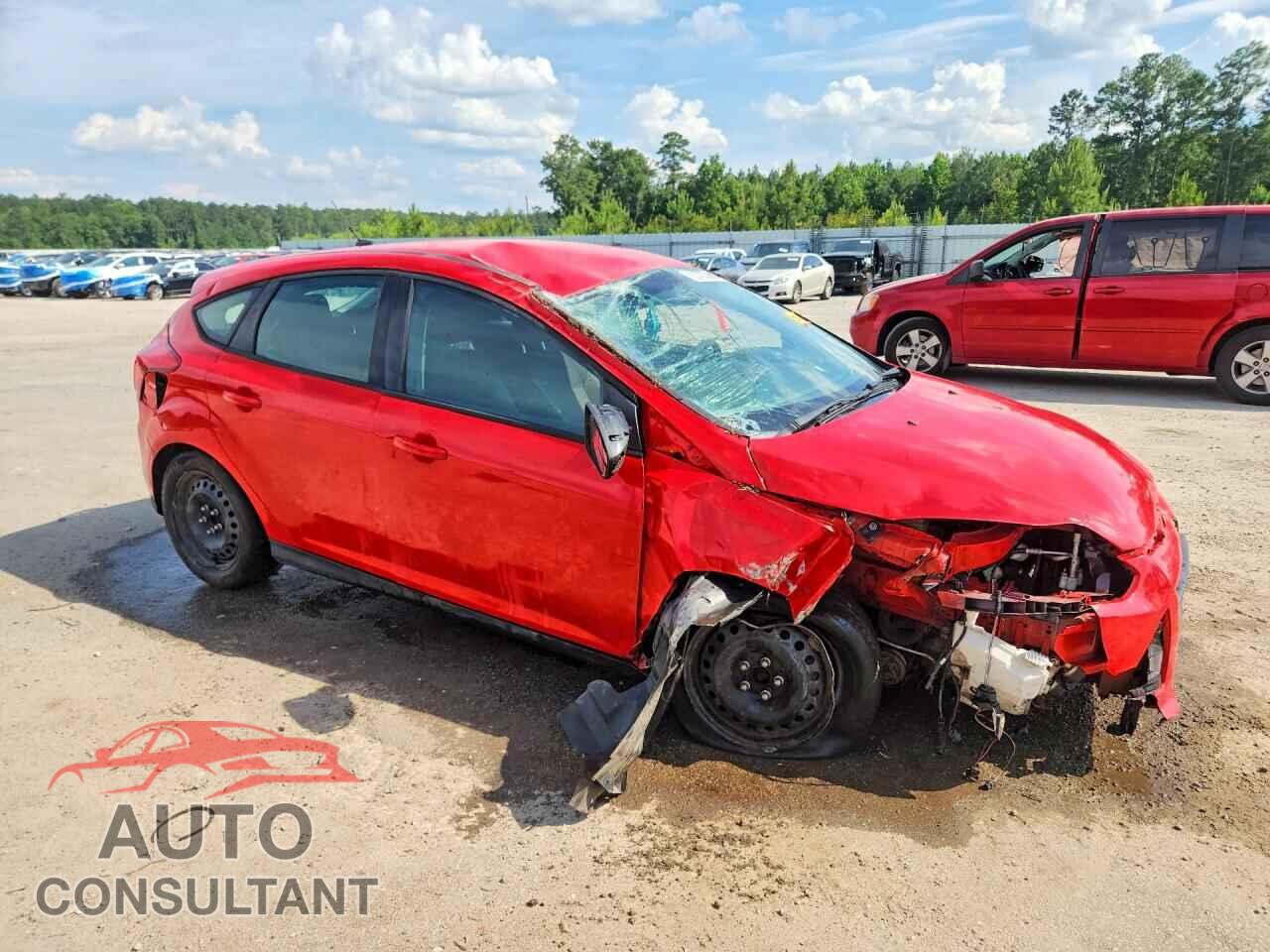 FORD FOCUS 2012 - 1FAHP3K22CL390722