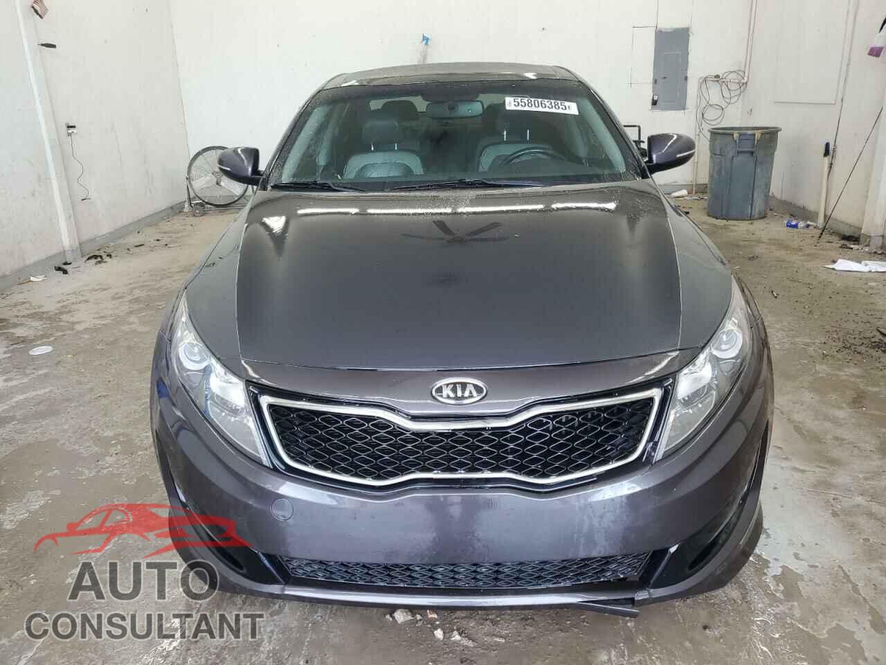 KIA OPTIMA 2011 - KNAGR4A65B5090425