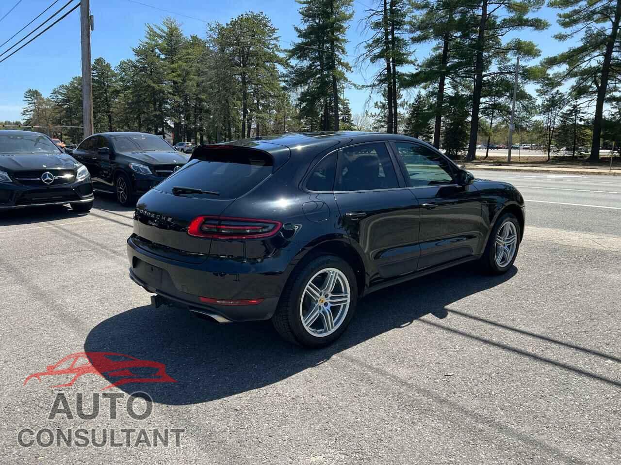 PORSCHE MACAN 2018 - WP1AA2A53JLB05508