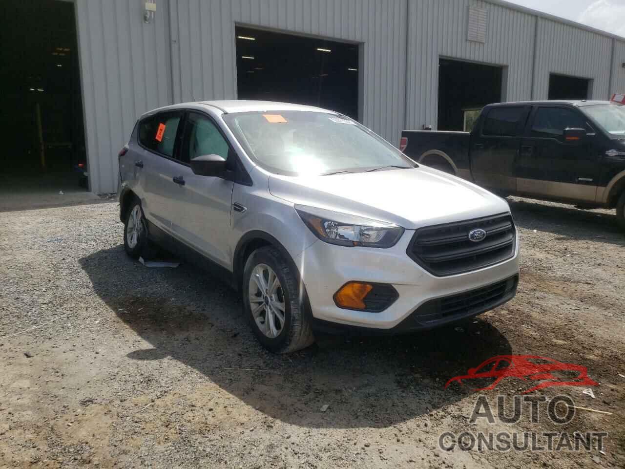 FORD ESCAPE 2018 - 1FMCU0F79JUC74597