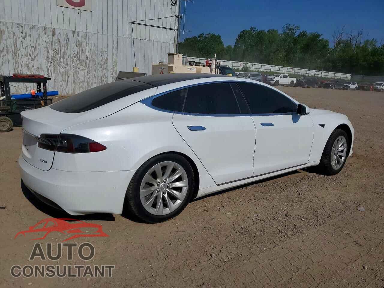 TESLA MODEL S 2018 - 5YJSA1E20JF289714