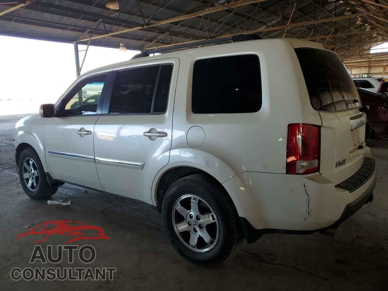 HONDA PILOT 2011 - 5FNYF3H92BB026318