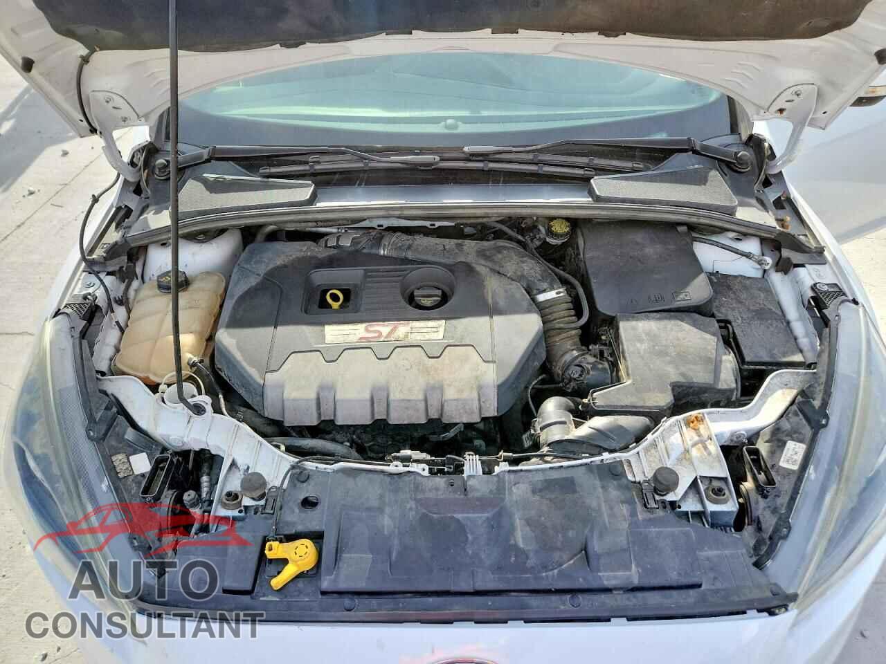 FORD FOCUS 2017 - 1FADP3L99HL292661