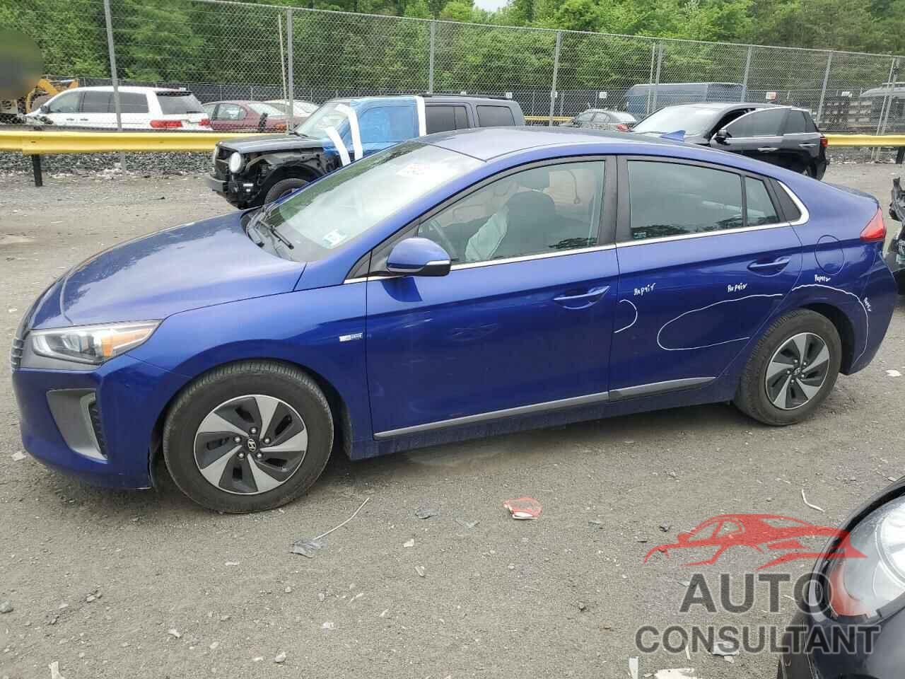 HYUNDAI IONIQ 2019 - KMHC75LC0KU140584