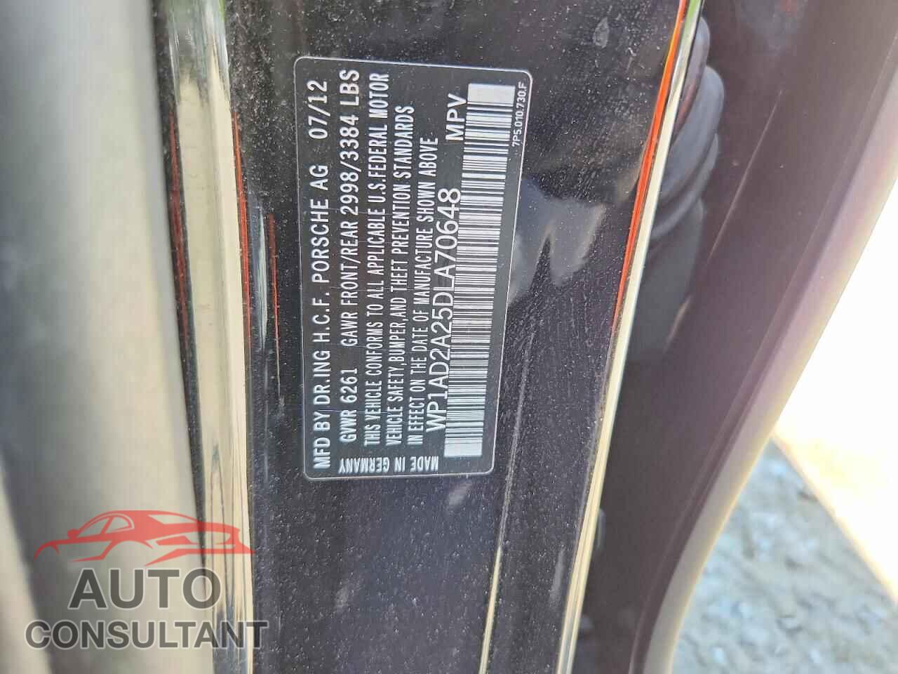 PORSCHE CAYENNE 2013 - WP1AD2A25DLA70648