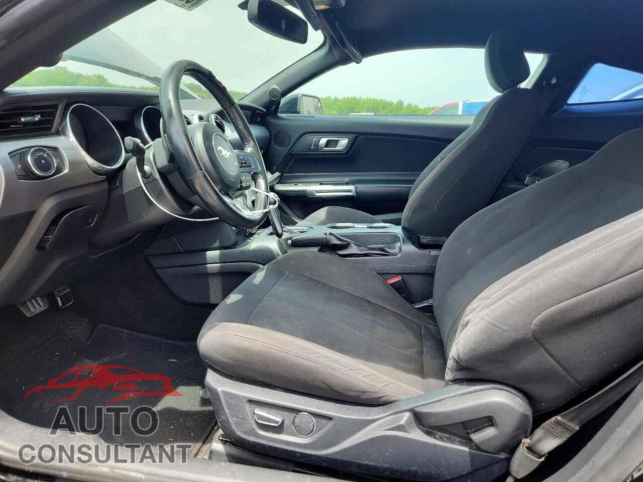 FORD MUSTANG 2018 - 1FA6P8TH0J5165238