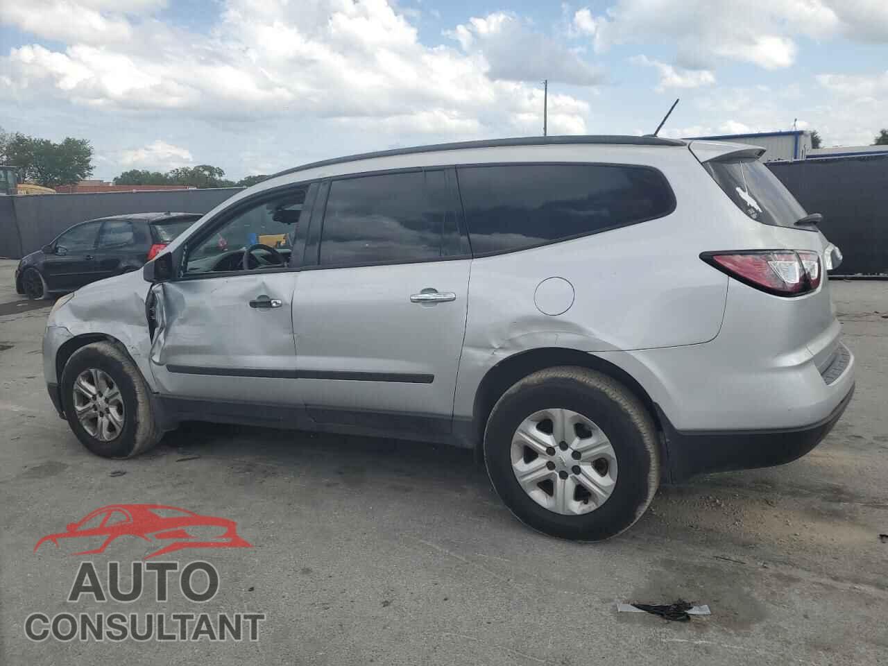 CHEVROLET TRAVERSE 2015 - 1GNKRFED0FJ174271