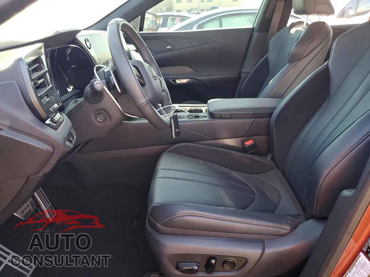 LEXUS RX450 2024 - 2T2BCMEA0RC010857