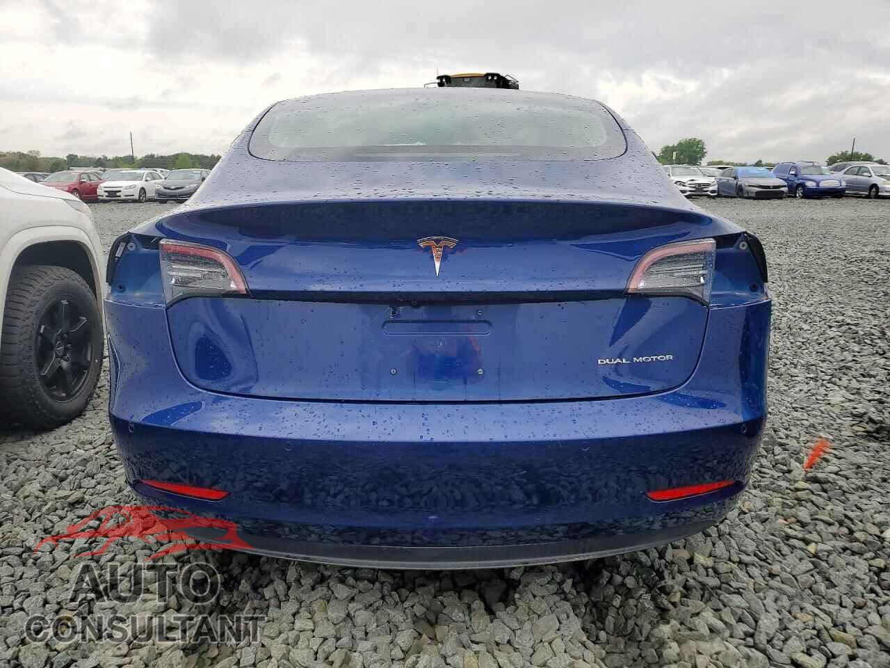 TESLA MODEL 3 2018 - 5YJ3E1EB3JF120473