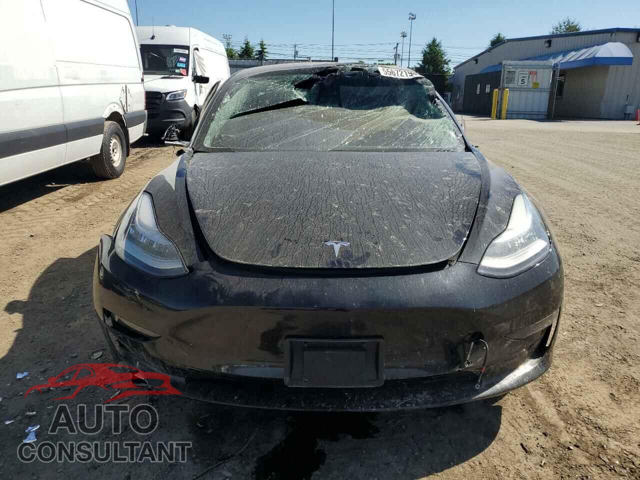 TESLA MODEL 3 2018 - 5YJ3E1EA5JF152395