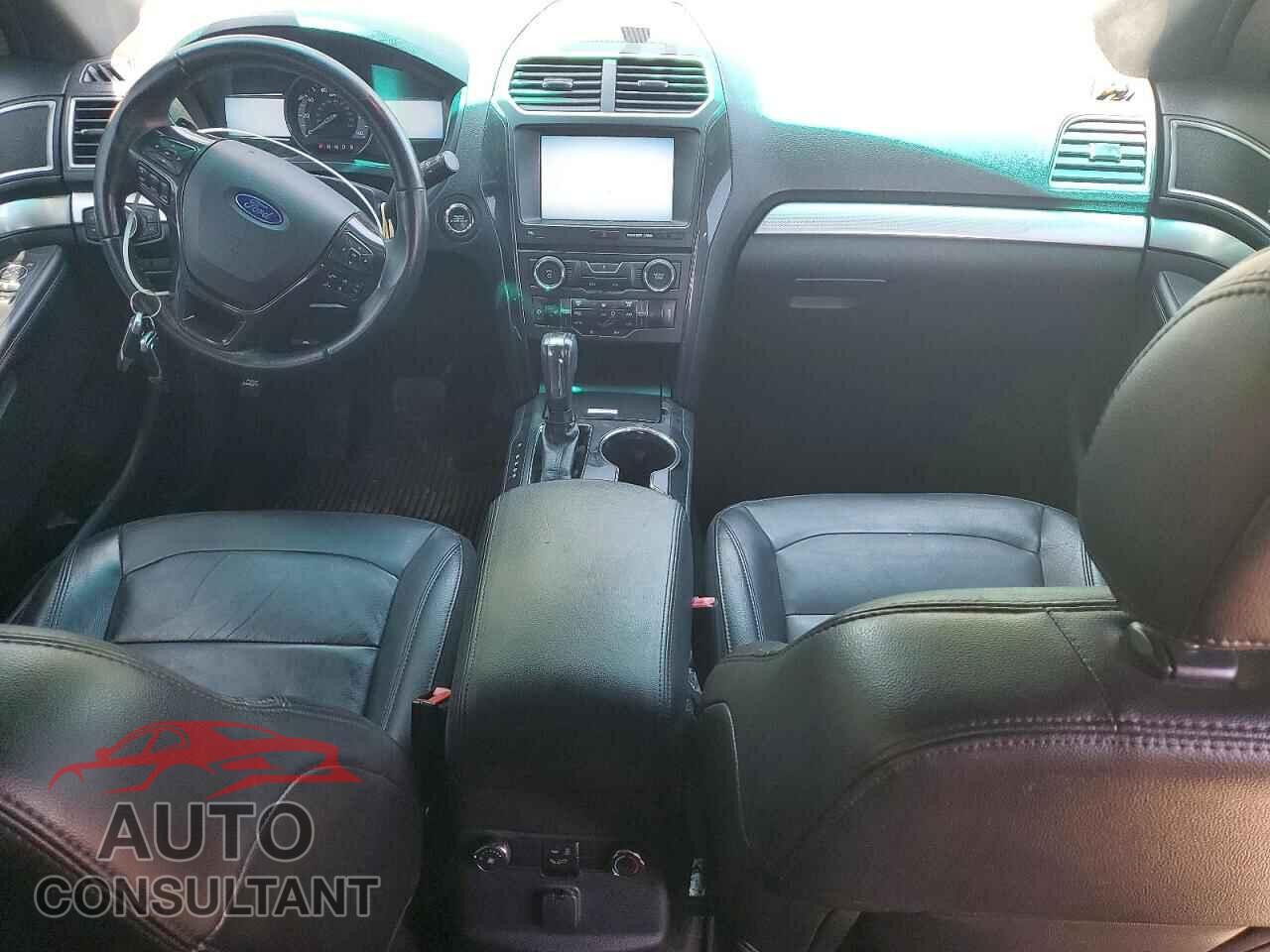 FORD EXPLORER 2016 - 1FM5K8D80GGD00021