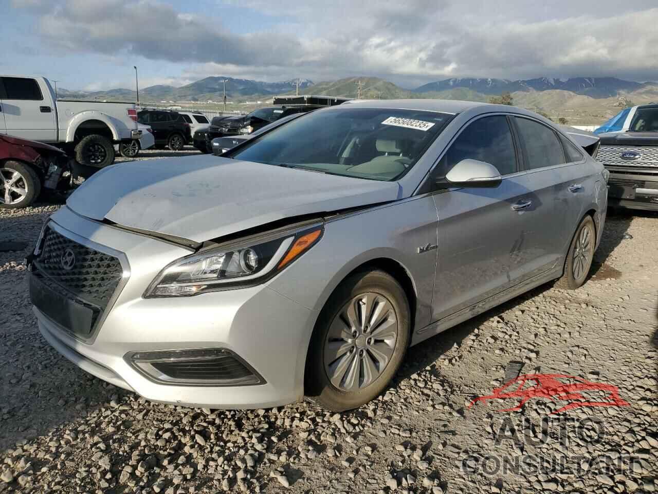 HYUNDAI SONATA 2016 - KMHE24L10GA030109