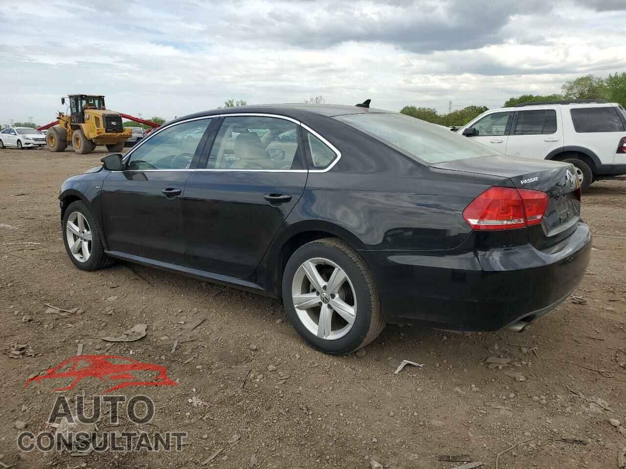 VOLKSWAGEN PASSAT 2015 - 1VWAT7A32FC102742