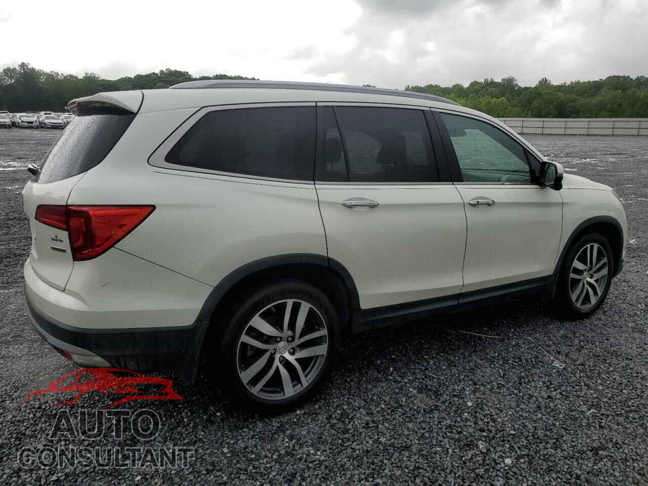 HONDA PILOT 2017 - 5FNYF5H91HB032616