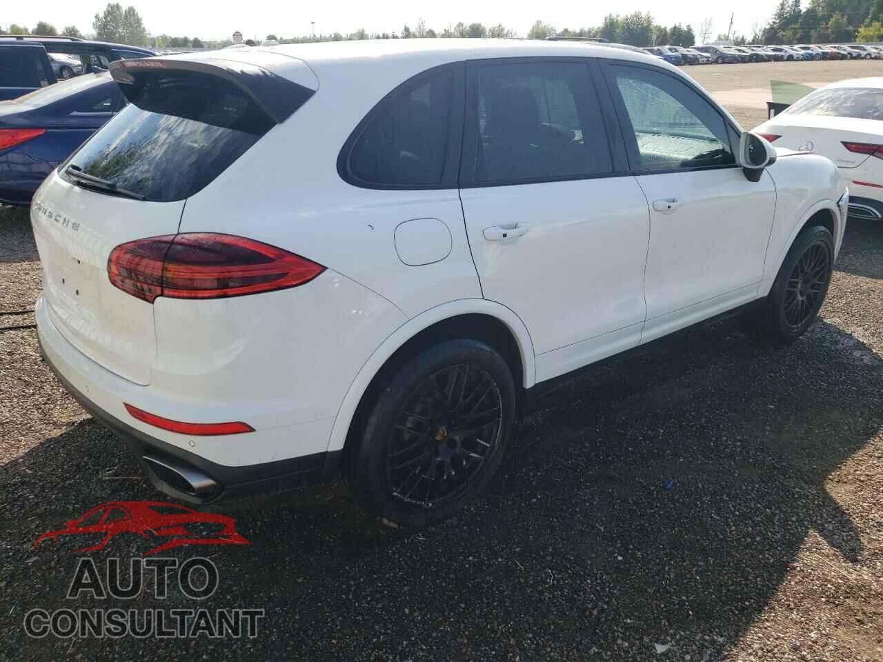 PORSCHE CAYENNE 2016 - WP1AA2A26GKA14964