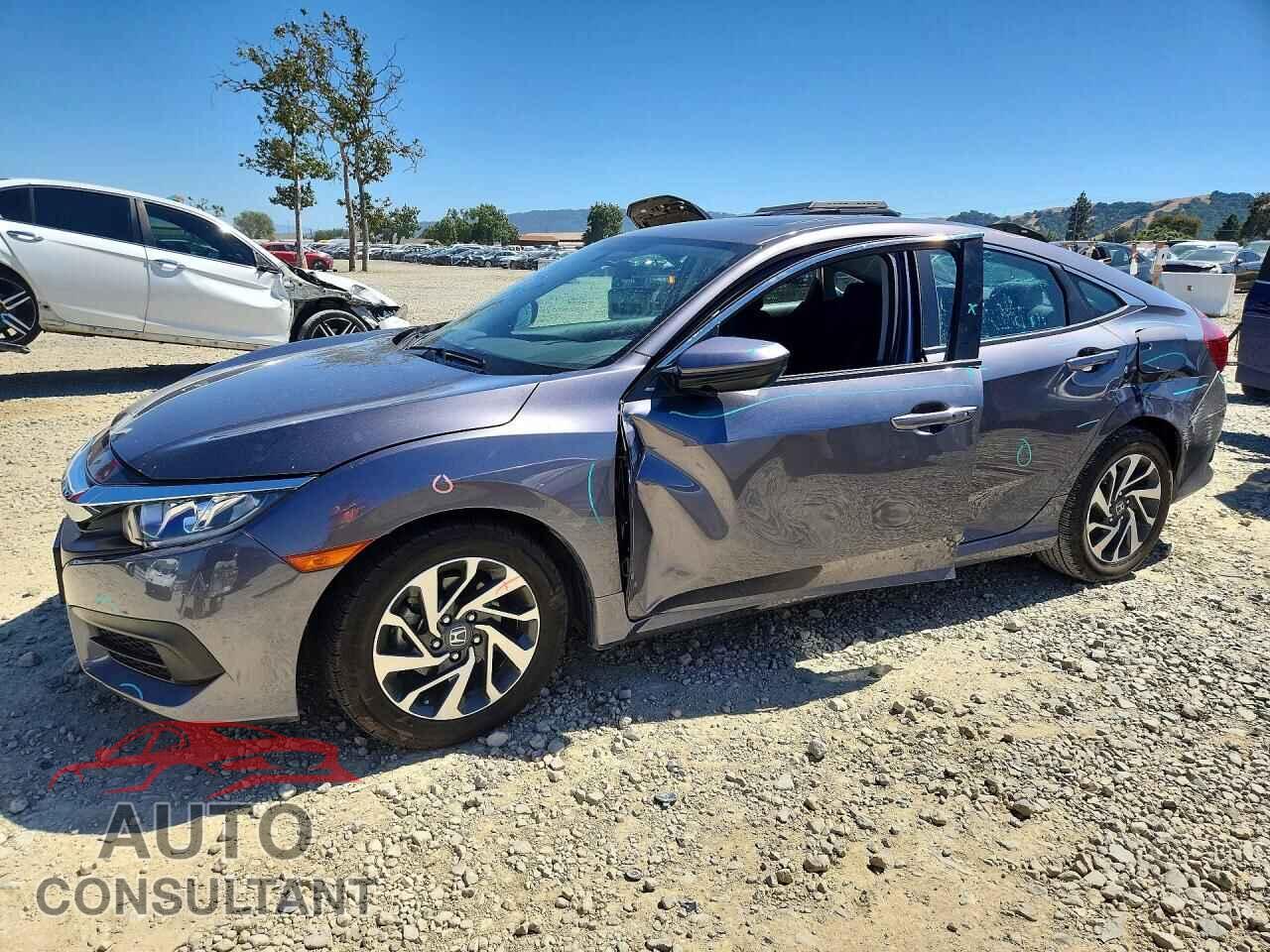 HONDA CIVIC 2017 - 19XFC2F77HE215962