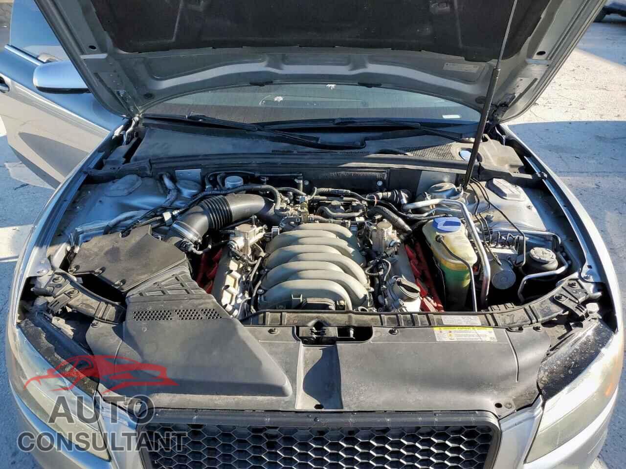 AUDI S5/RS5 2010 - WAUCVAFR5AA078437