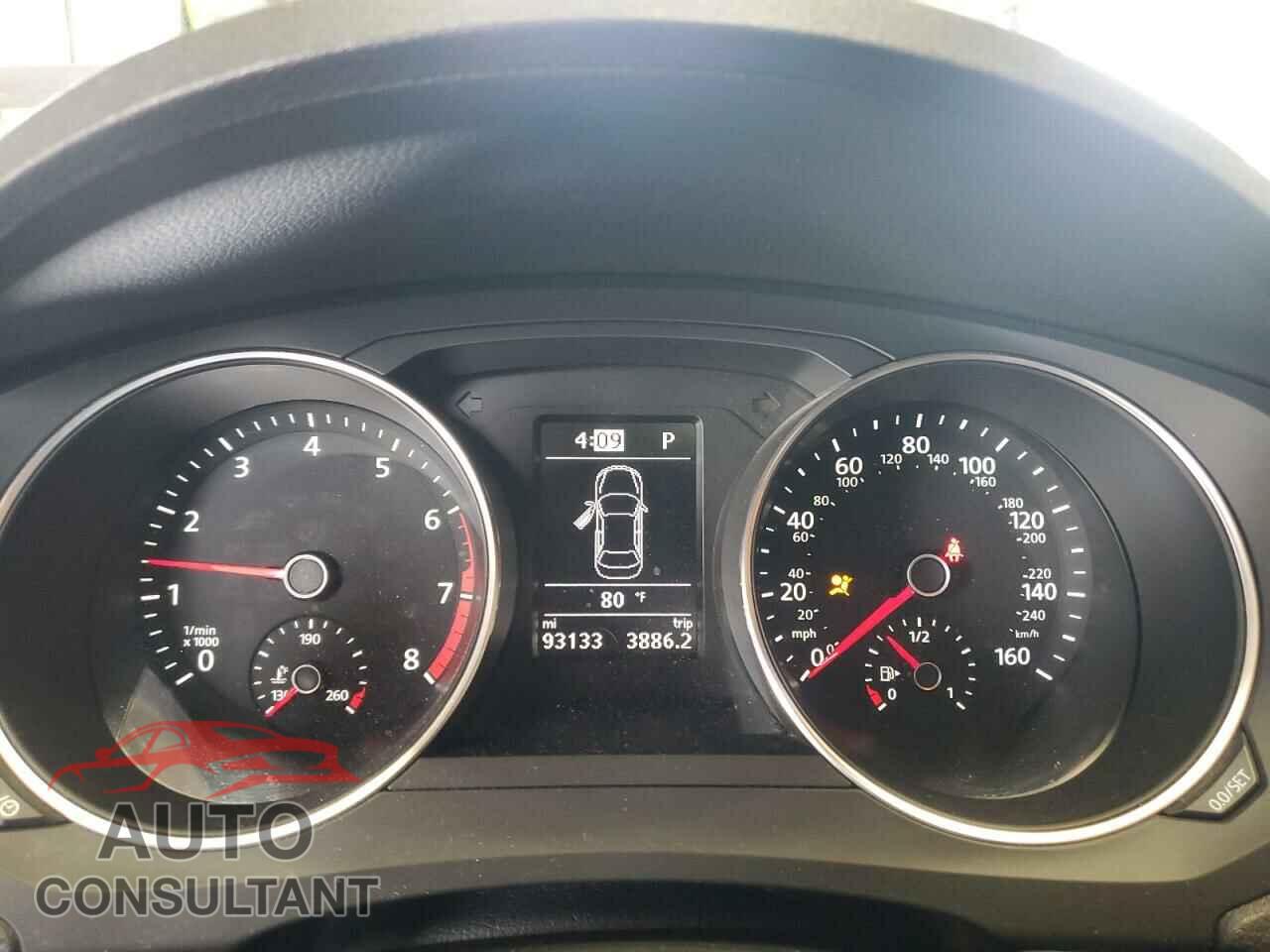 VOLKSWAGEN JETTA 2017 - 3VWDB7AJ4HM377058