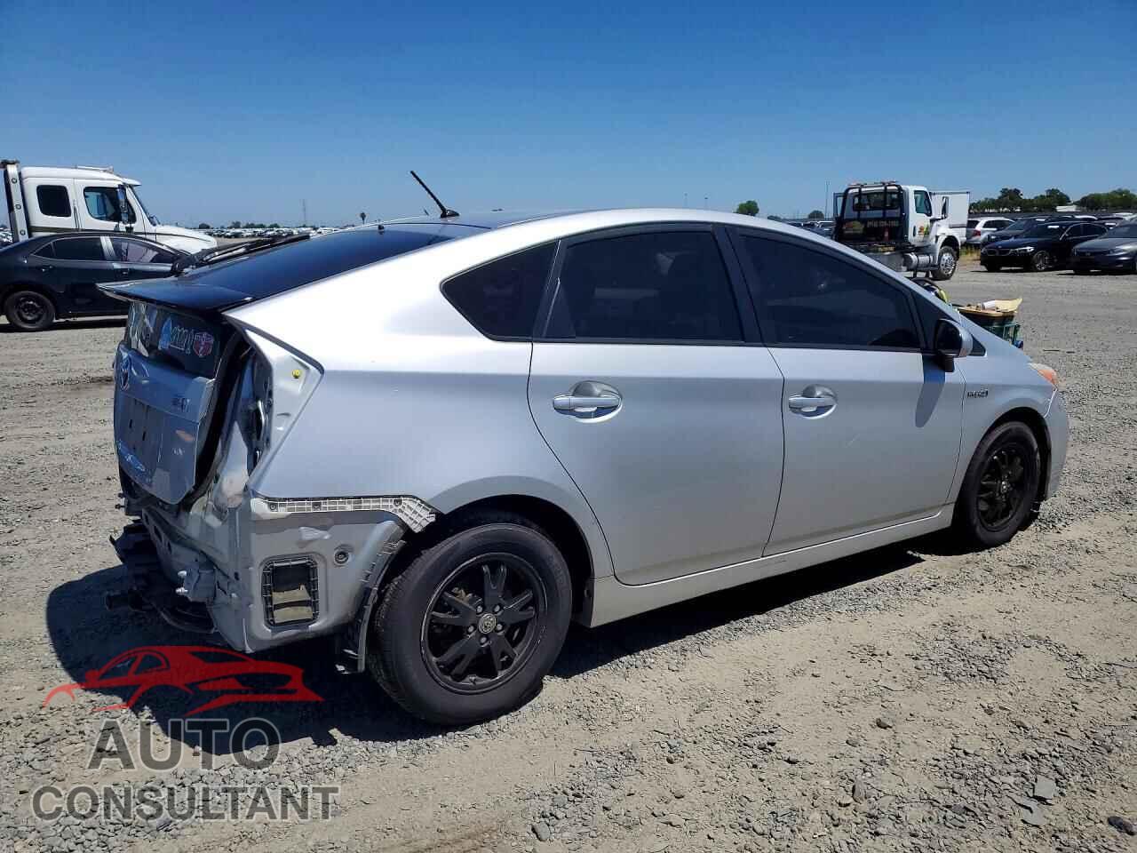 TOYOTA PRIUS 2015 - JTDKN3DU3F0456589