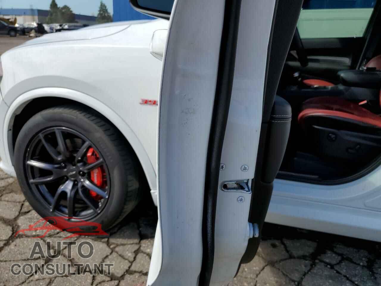 DODGE DURANGO 2018 - 1C4SDJGJ6JC172647