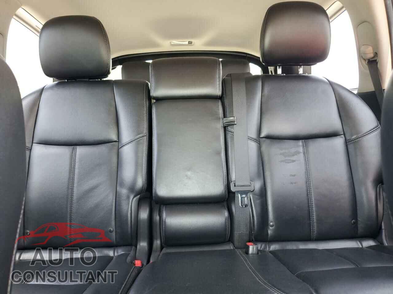 NISSAN PATHFINDER 2013 - 5N1AR2MN1DC606256
