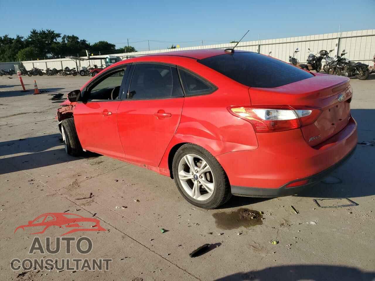 FORD FOCUS 2014 - 1FADP3F26EL222853