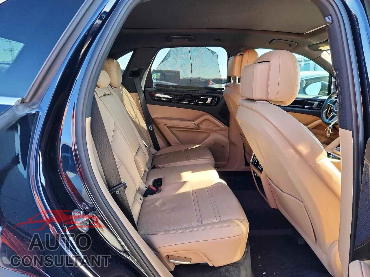 PORSCHE CAYENNE 2019 - WP1AA2AY4KDA06489
