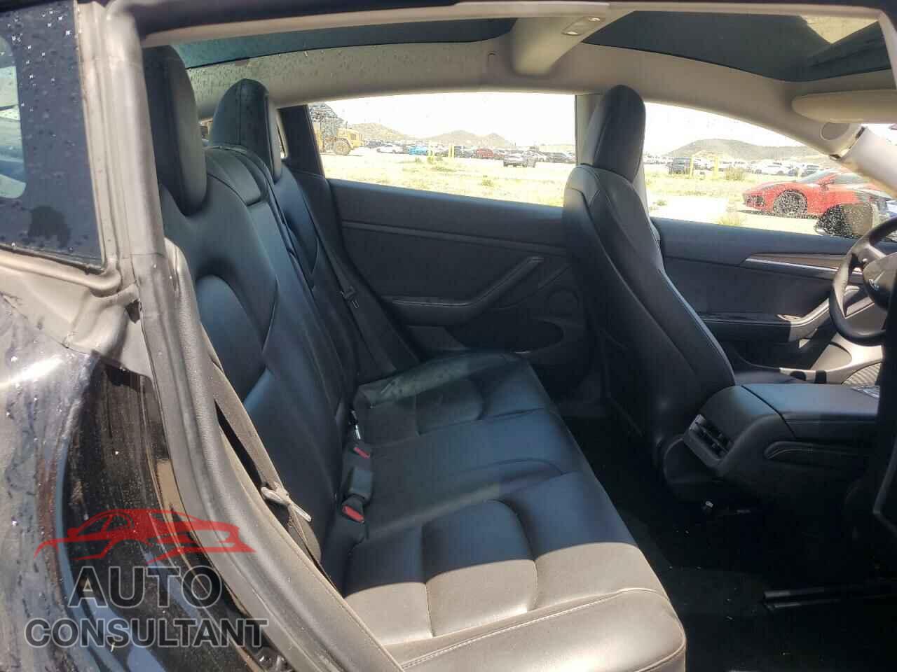 TESLA MODEL 3 2022 - 5YJ3E1EB3NF305077