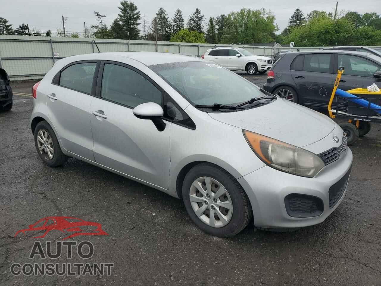 KIA RIO 2014 - KNADM5A30E6417681