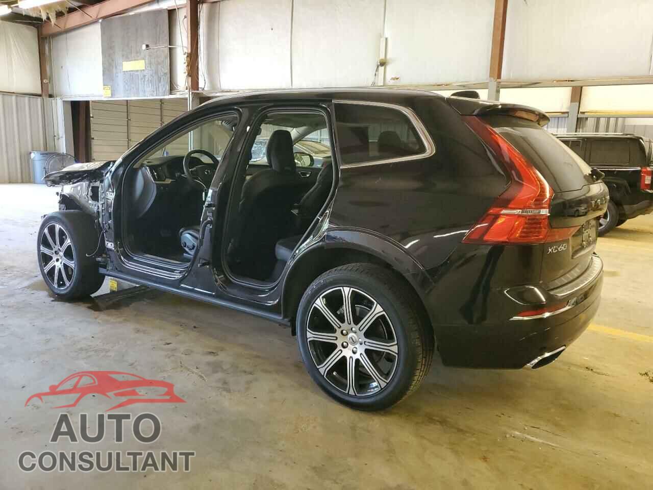 VOLVO XC60 2021 - YV4102DL3M1753684