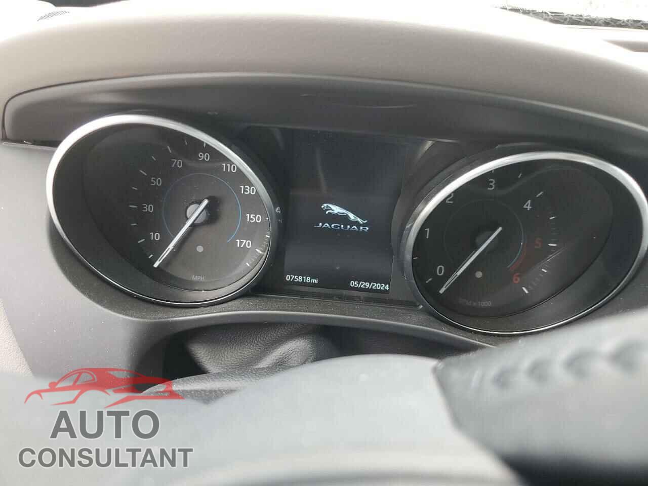 JAGUAR F-PACE 2017 - SADCL2BN2HA095731