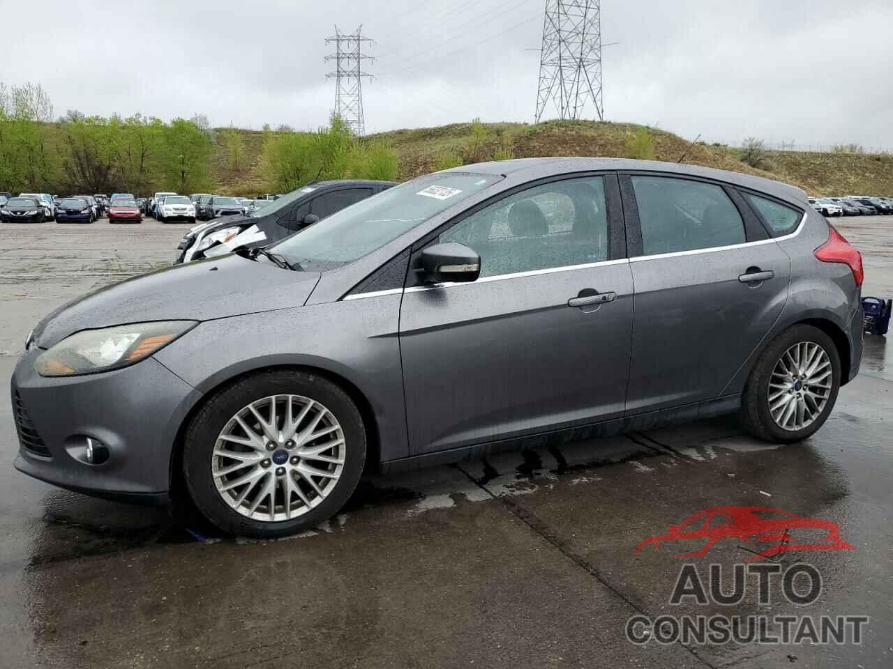 FORD FOCUS 2014 - 1FADP3N27EL297952
