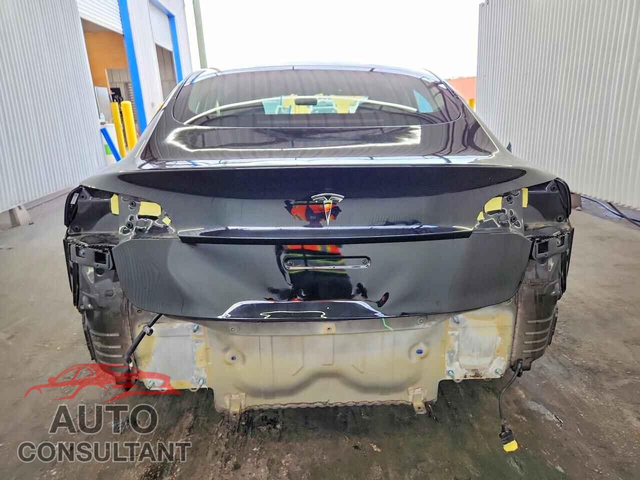 TESLA MODEL 3 2022 - 5YJ3E1EA9NF371219